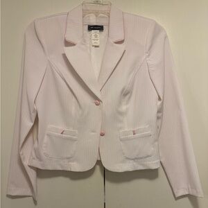 Two piece vintage suit, blazer & skirt white w pink stripes, size 11